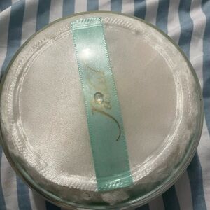 JAFRA fragrance talcum Powder with White Puff